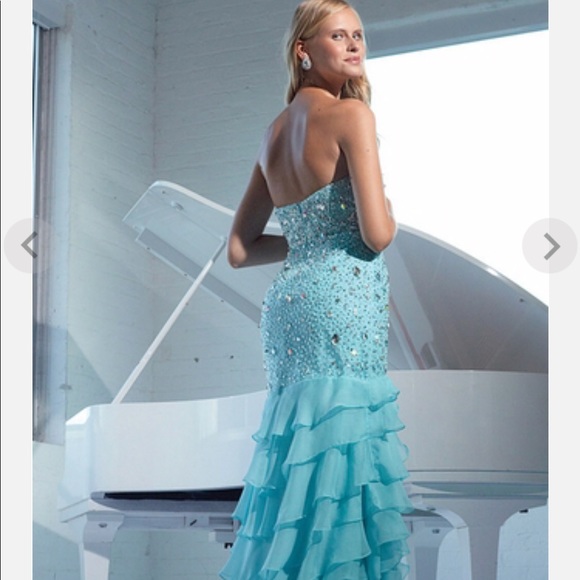 Terani couture dress - Picture 5 of 5